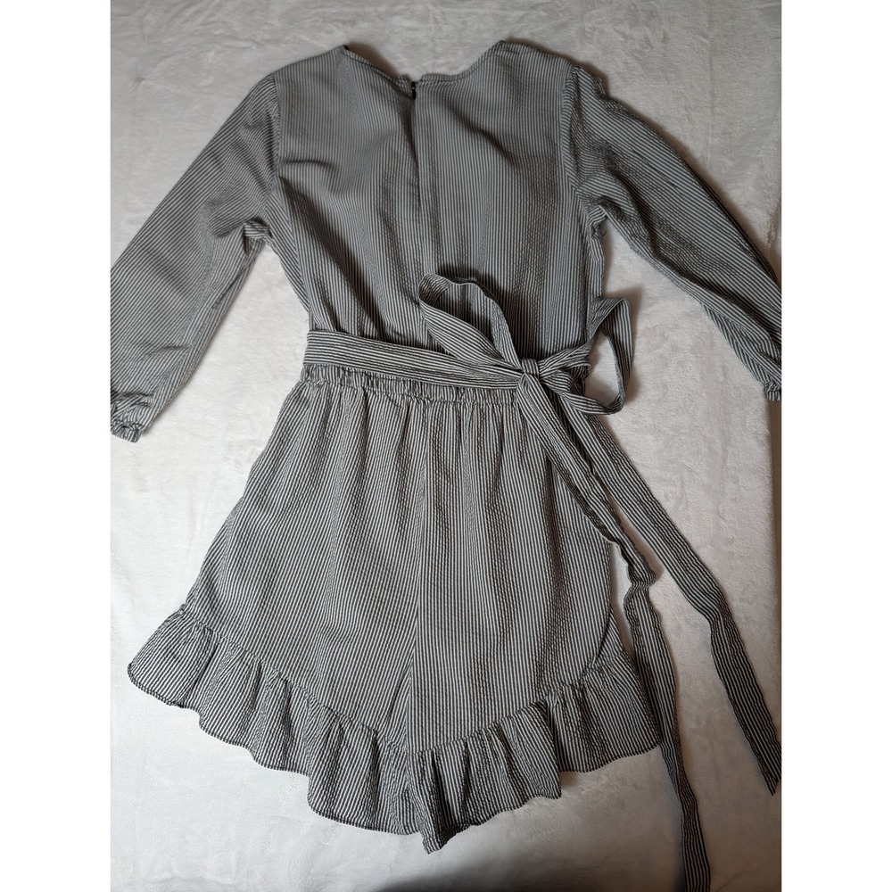Banana Republic Factory Striped Romper Navy Blue White Ruffle Hem Belted Small